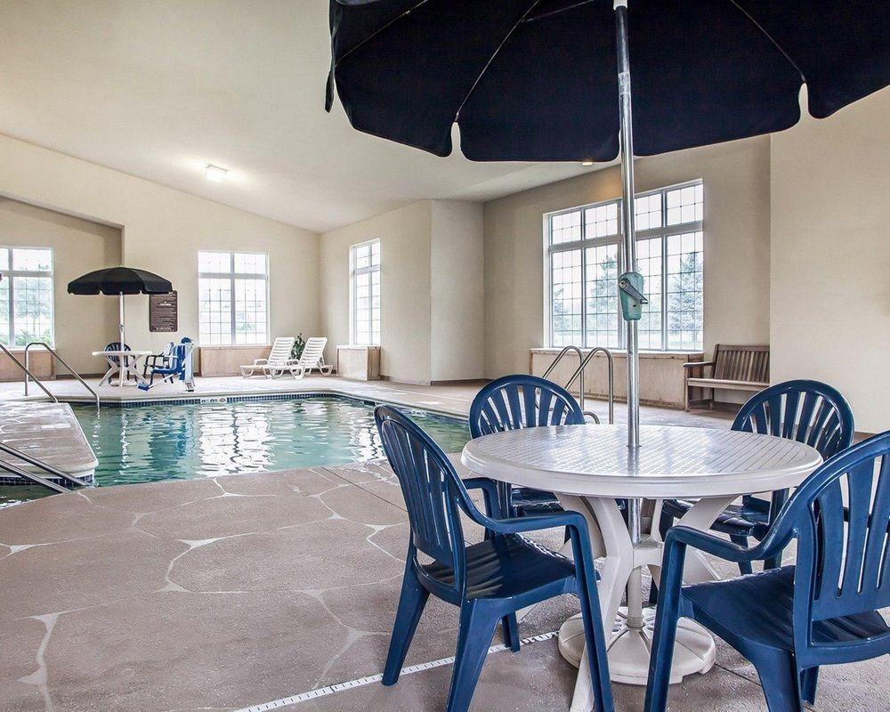 Comfort Suites Cedar Falls Eksteriør bilde