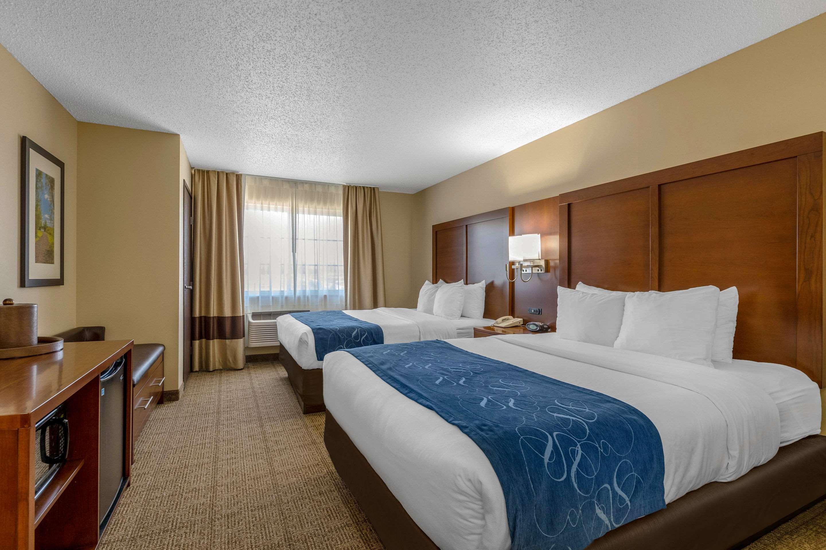 Comfort Suites Cedar Falls Eksteriør bilde